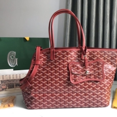 Goyard Pet Bags